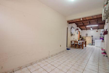 Casa de condomínio à venda com 190m², 3 quartos e 2 vagas Casa de condomínio à venda com 190m², 3 quartos e 2 vagasGaragem