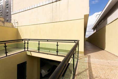 Casa de condomínio à venda com 131m², 3 quartos e 2 vagas Casa de condomínio à venda com 131m², 3 quartos e 2 vagasÁrea Comum