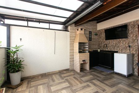Casa de condomínio à venda com 131m², 3 quartos e 2 vagas Casa de condomínio à venda com 131m², 3 quartos e 2 vagasEspaço Gourmet