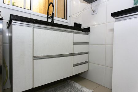 Casa de condomínio à venda com 131m², 3 quartos e 2 vagas Casa de condomínio à venda com 131m², 3 quartos e 2 vagasCozinha