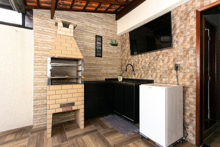 Casa de condomínio à venda com 131m², 3 quartos e 2 vagas Casa de condomínio à venda com 131m², 3 quartos e 2 vagasEspaço Gourmet