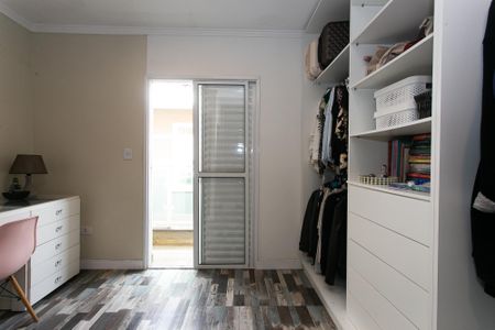 Casa de condomínio à venda com 131m², 3 quartos e 2 vagas Casa de condomínio à venda com 131m², 3 quartos e 2 vagasSuíte 2