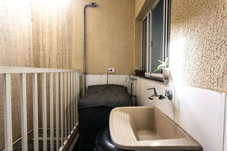 Casa de condomínio à venda com 131m², 3 quartos e 2 vagas Casa de condomínio à venda com 131m², 3 quartos e 2 vagasEspaço Gourmet