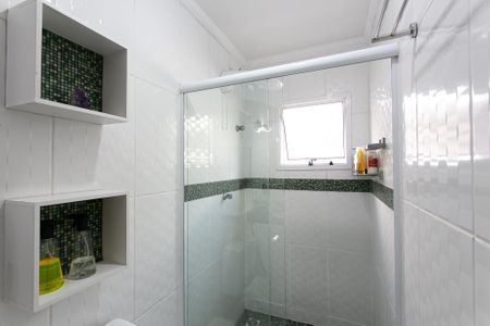 Casa de condomínio à venda com 131m², 3 quartos e 2 vagas Casa de condomínio à venda com 131m², 3 quartos e 2 vagasBanheiro da Suíte 2