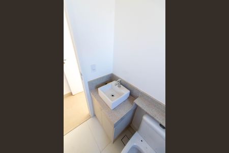 Apartamento para alugar com 80m², 2 quartos e 2 vagas Apartamento para alugar com 80m², 2 quartos e 2 vagasBANHEIRO DA SUITE 2