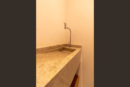 Apartamento para alugar com 80m², 2 quartos e 2 vagas Apartamento para alugar com 80m², 2 quartos e 2 vagasLAVABO