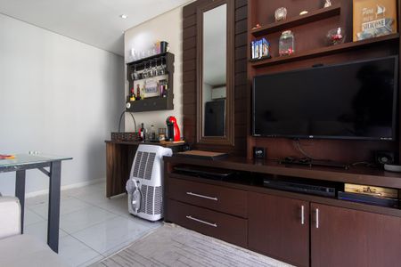 Apartamento para alugar com 49m², 2 quartos e 1 vaga Apartamento para alugar com 49m², 2 quartos e 1 vagaSala