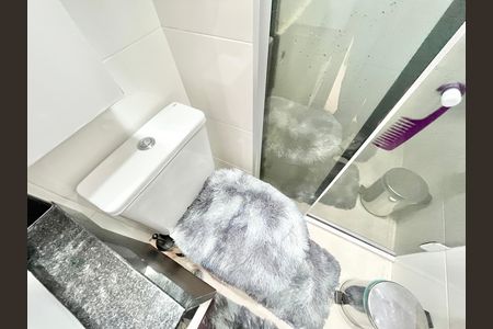 Apartamento à venda com 47m², 2 quartos e 1 vaga Apartamento à venda com 47m², 2 quartos e 1 vagaBanheiro