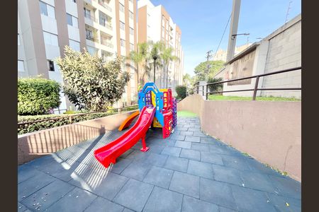 Apartamento à venda com 47m², 2 quartos e 1 vaga Apartamento à venda com 47m², 2 quartos e 1 vagaÁrea comum - Playground