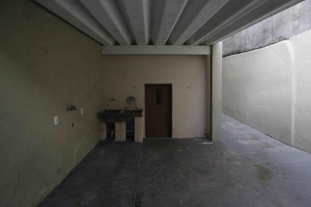 Casa para alugar com 125m², 2 quartos e 2 vagas