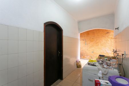 Casa à venda com 200m², 3 quartos e 4 vagas Casa à venda com 200m², 3 quartos e 4 vagasÁrea de Serviço