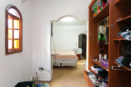Casa à venda com 200m², 3 quartos e 4 vagas Casa à venda com 200m², 3 quartos e 4 vagasSuíte - Closet