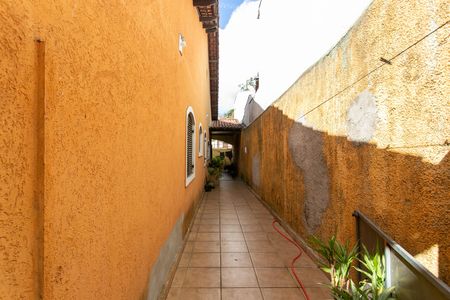 Casa à venda com 200m², 3 quartos e 4 vagas Casa à venda com 200m², 3 quartos e 4 vagasÁrea Externa