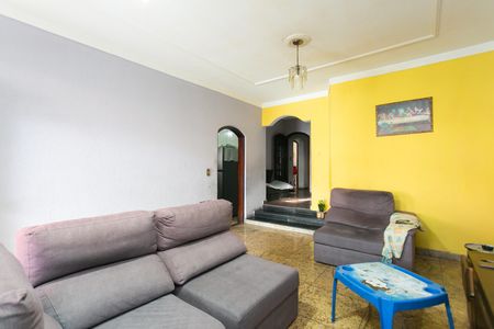 Casa à venda com 200m², 3 quartos e 4 vagas Casa à venda com 200m², 3 quartos e 4 vagasSala