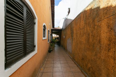 Casa à venda com 200m², 3 quartos e 4 vagas Casa à venda com 200m², 3 quartos e 4 vagasÁrea Externa