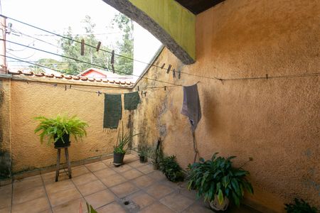 Casa à venda com 200m², 3 quartos e 4 vagas Casa à venda com 200m², 3 quartos e 4 vagasÁrea Externa