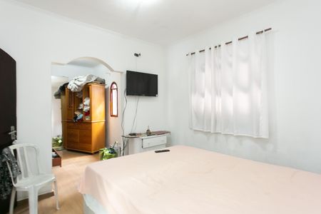 Casa à venda com 200m², 3 quartos e 4 vagas Casa à venda com 200m², 3 quartos e 4 vagasSuíte