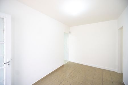 Casa para alugar com 225m², 3 quartos e 4 vagas Casa para alugar com 225m², 3 quartos e 4 vagasSala da casa 02