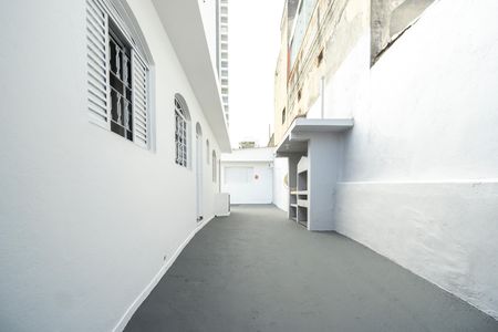 Casa para alugar com 225m², 3 quartos e 4 vagas Casa para alugar com 225m², 3 quartos e 4 vagasQuintal
