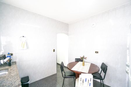 Casa para alugar com 225m², 3 quartos e 4 vagas Casa para alugar com 225m², 3 quartos e 4 vagasCozinha