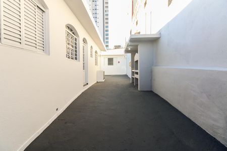 Quintal e Garagem de casa para alugar com 3 quartos, 225m² em Cidade Mãe do Céu, São Paulo