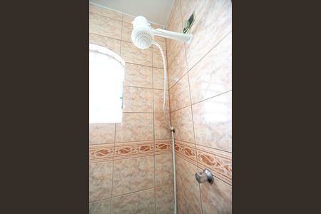 Casa para alugar com 225m², 3 quartos e 4 vagas Casa para alugar com 225m², 3 quartos e 4 vagasChuveiro