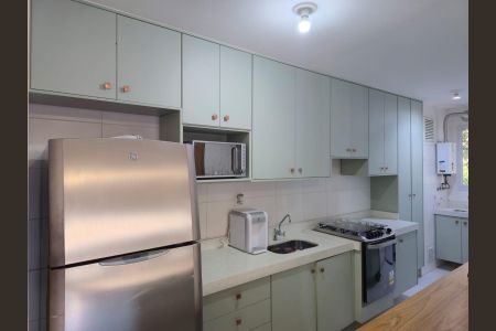 Apartamento para alugar com 75m², 3 quartos e 2 vagas Apartamento para alugar com 75m², 3 quartos e 2 vagasCozinha e Área de Serviço