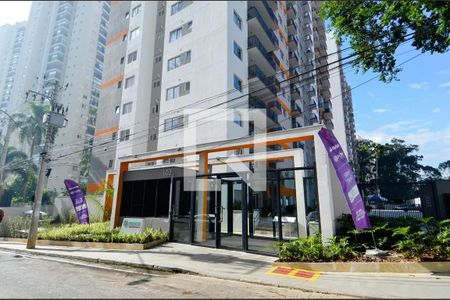 Apartamento para alugar com 75m², 3 quartos e 2 vagas Apartamento para alugar com 75m², 3 quartos e 2 vagasFachada