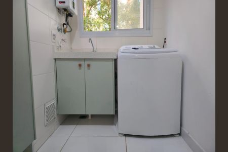 Apartamento para alugar com 75m², 3 quartos e 2 vagas Apartamento para alugar com 75m², 3 quartos e 2 vagasCozinha e Área de Serviço