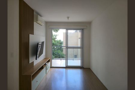 Apartamento para alugar com 75m², 3 quartos e 2 vagas Apartamento para alugar com 75m², 3 quartos e 2 vagasSala