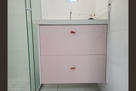 Apartamento para alugar com 75m², 3 quartos e 2 vagas Apartamento para alugar com 75m², 3 quartos e 2 vagasBanheiro da Suíte
