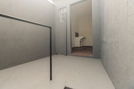 Casa para alugar com 65m², 2 quartos e sem vaga Casa para alugar com 65m², 2 quartos e sem vagaQuintal