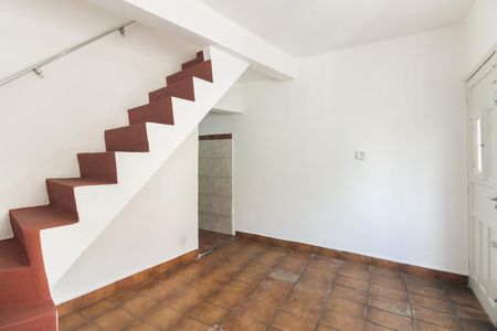 Casa para alugar com 65m², 2 quartos e sem vaga Casa para alugar com 65m², 2 quartos e sem vagaSala