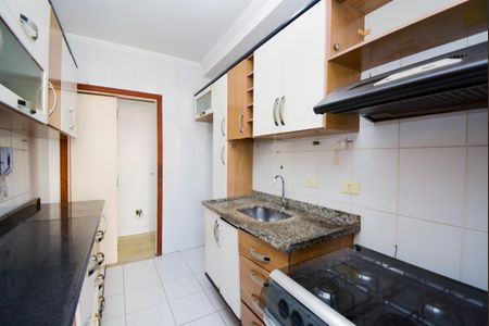 Apartamento para alugar com 66m², 2 quartos e 1 vagaCozinha