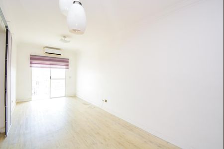Apartamento para alugar com 66m², 2 quartos e 1 vagaSala
