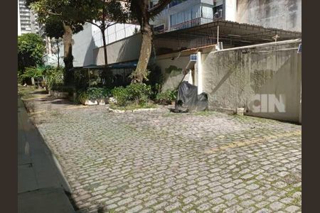 Casa à venda com 200m², 5 quartos e 3 vagas