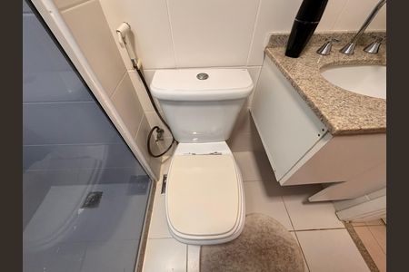 Apartamento para alugar com 80m², 2 quartos e 2 vagasSuite 2 - Banheiro