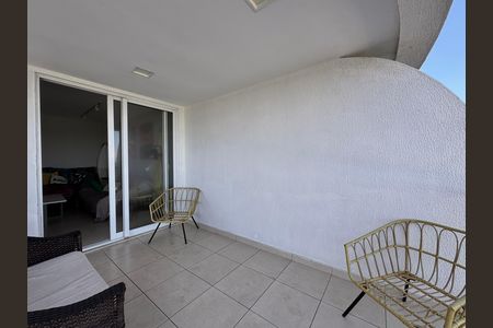Apartamento para alugar com 80m², 2 quartos e 2 vagasVaranda