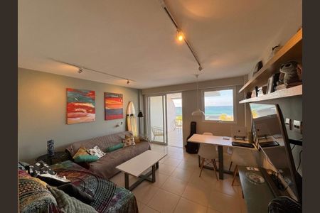 Sala de apartamento para alugar com 2 quartos, 80m² em Recreio dos Bandeirantes, Rio de Janeiro