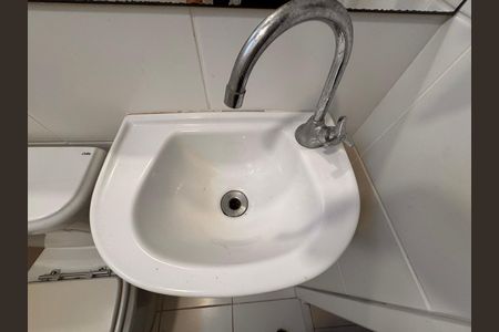 Apartamento para alugar com 80m², 2 quartos e 2 vagasLavabo