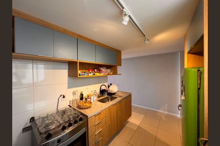 Apartamento para alugar com 80m², 2 quartos e 2 vagasCozinha e Área de Serviço