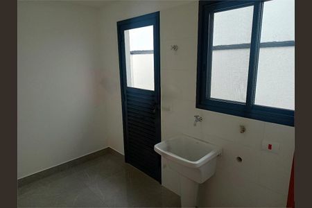 Casa à venda com 226m², 3 quartos e 2 vagas