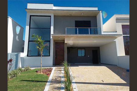Casa à venda com 226m², 3 quartos e 2 vagas