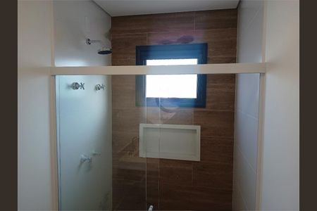 Casa à venda com 226m², 3 quartos e 2 vagas