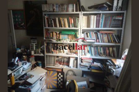 Apartamento à venda com 79m², 2 quartos e sem vaga