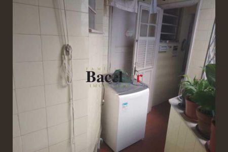 Apartamento à venda com 79m², 2 quartos e sem vaga