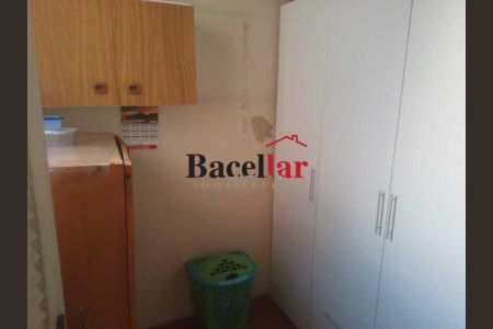 Apartamento à venda com 79m², 2 quartos e sem vaga