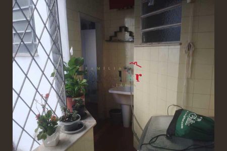 Apartamento à venda com 79m², 2 quartos e sem vaga
