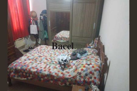 Apartamento à venda com 79m², 2 quartos e sem vaga