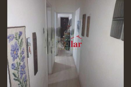 Apartamento à venda com 79m², 2 quartos e sem vaga